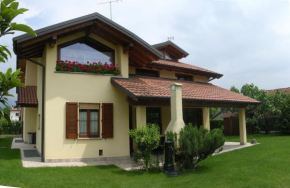 Гостиница B&B Le3b  Варезе